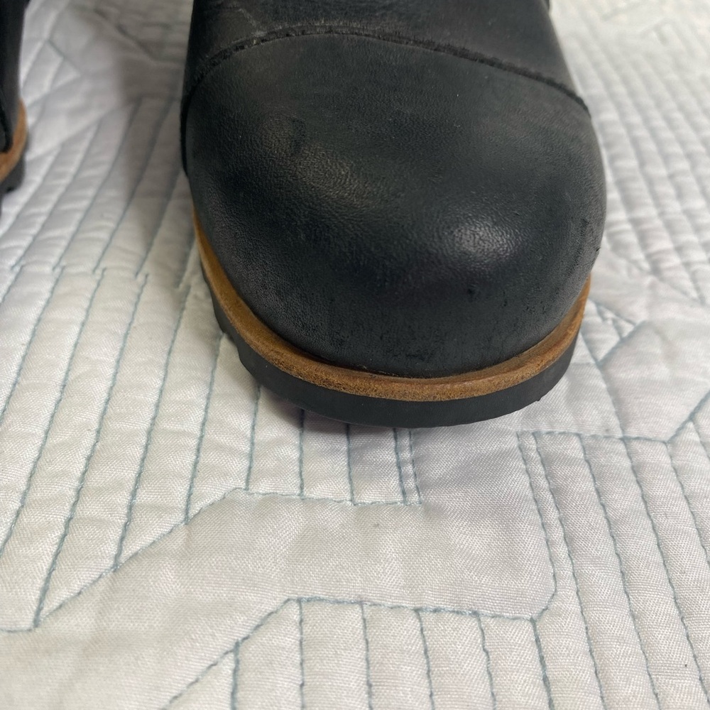 Sorel Joan of Arctic Mid Lace Up Wedge Black Leather Shearling Sz 8 - Picture 4 of 11
